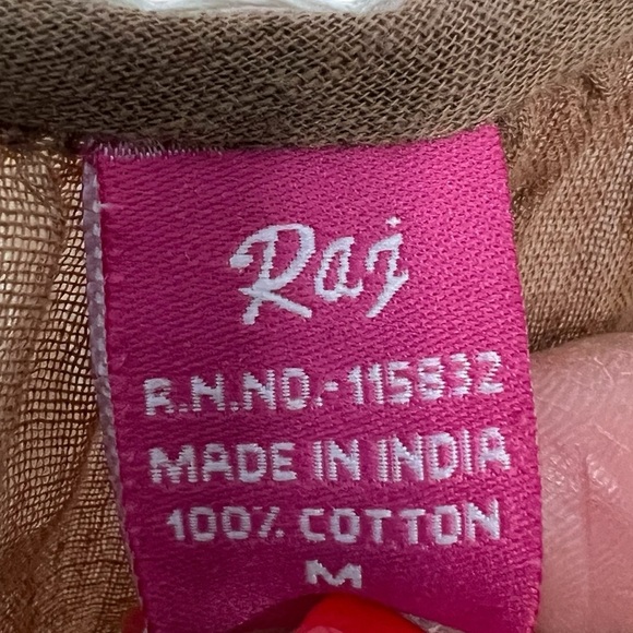 Sorrento Raj Brown & Ivory Embroidered 3/4 sleeve Top - Picture 4 of 5